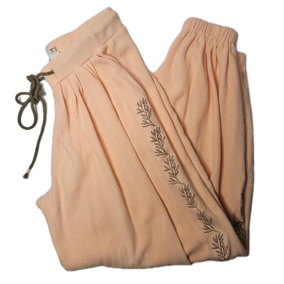 Pol Floral Embroidered Pattern Solid Waffle Knit Pants Size Small Peach YKP108 - Picture 2 of 8